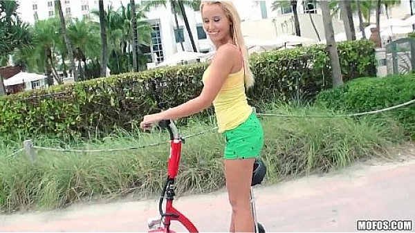 FamilyOrgasm – Step Mom Makes